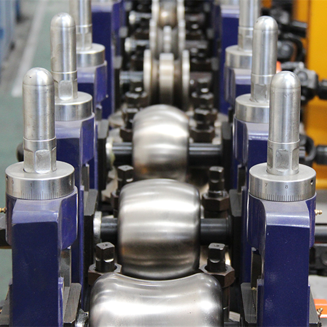 Round / Square / Rectangular Pipe Making Machine Stainless Steel Tube mill